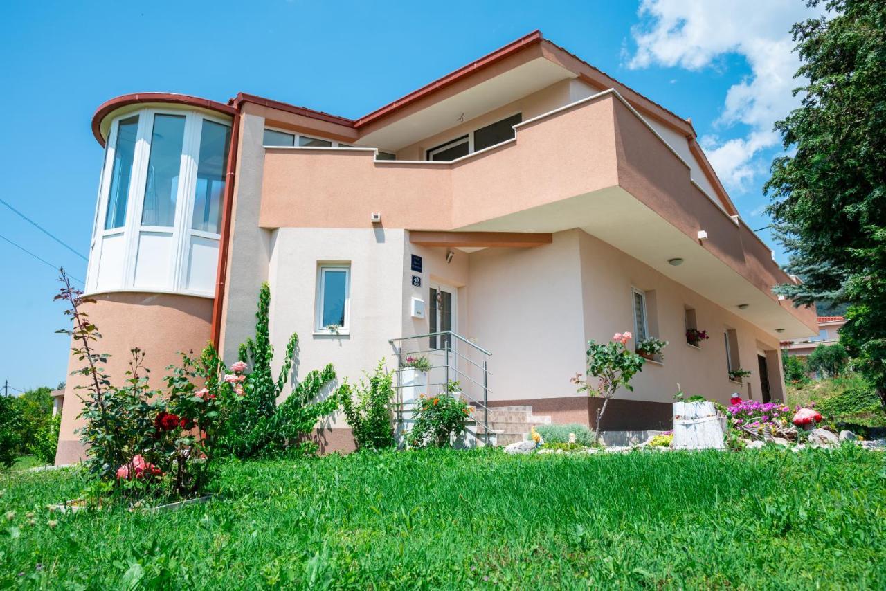 Nadalina Apartment Kastel Stari ภายนอก รูปภาพ