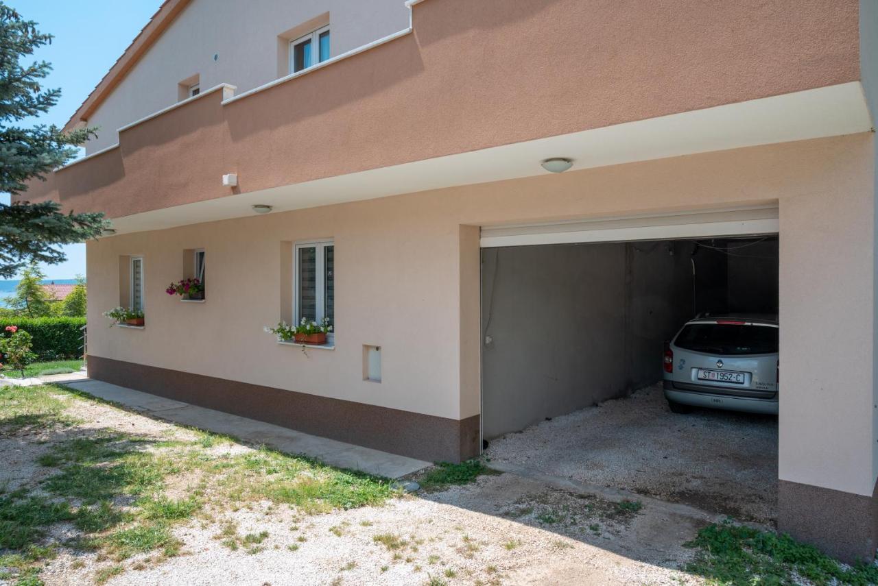 Nadalina Apartment Kastel Stari ภายนอก รูปภาพ