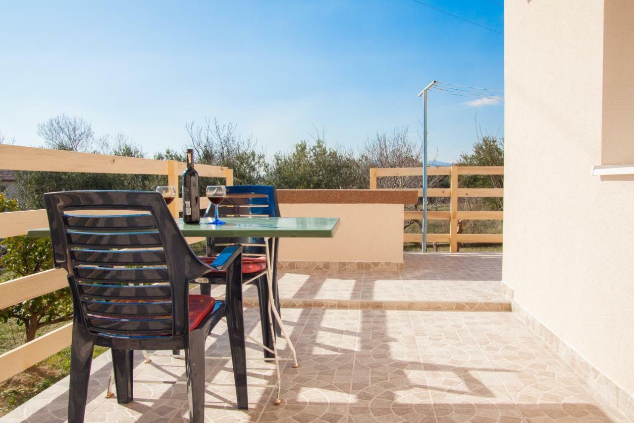 Nadalina Apartment Kastel Stari ภายนอก รูปภาพ