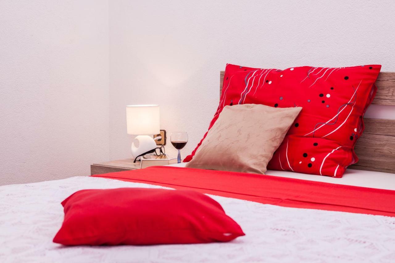 Nadalina Apartment Kastel Stari ภายนอก รูปภาพ
